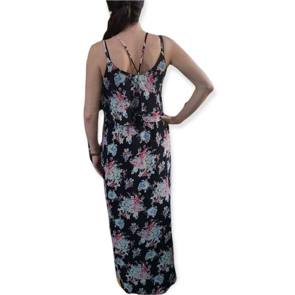 💎 2/$20 Monteau Sleeveless Strappy Floral Dress - Picture 2 of 6
